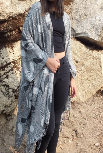 Moddy vintage-Festival Black White Ethnic Kimono Duster